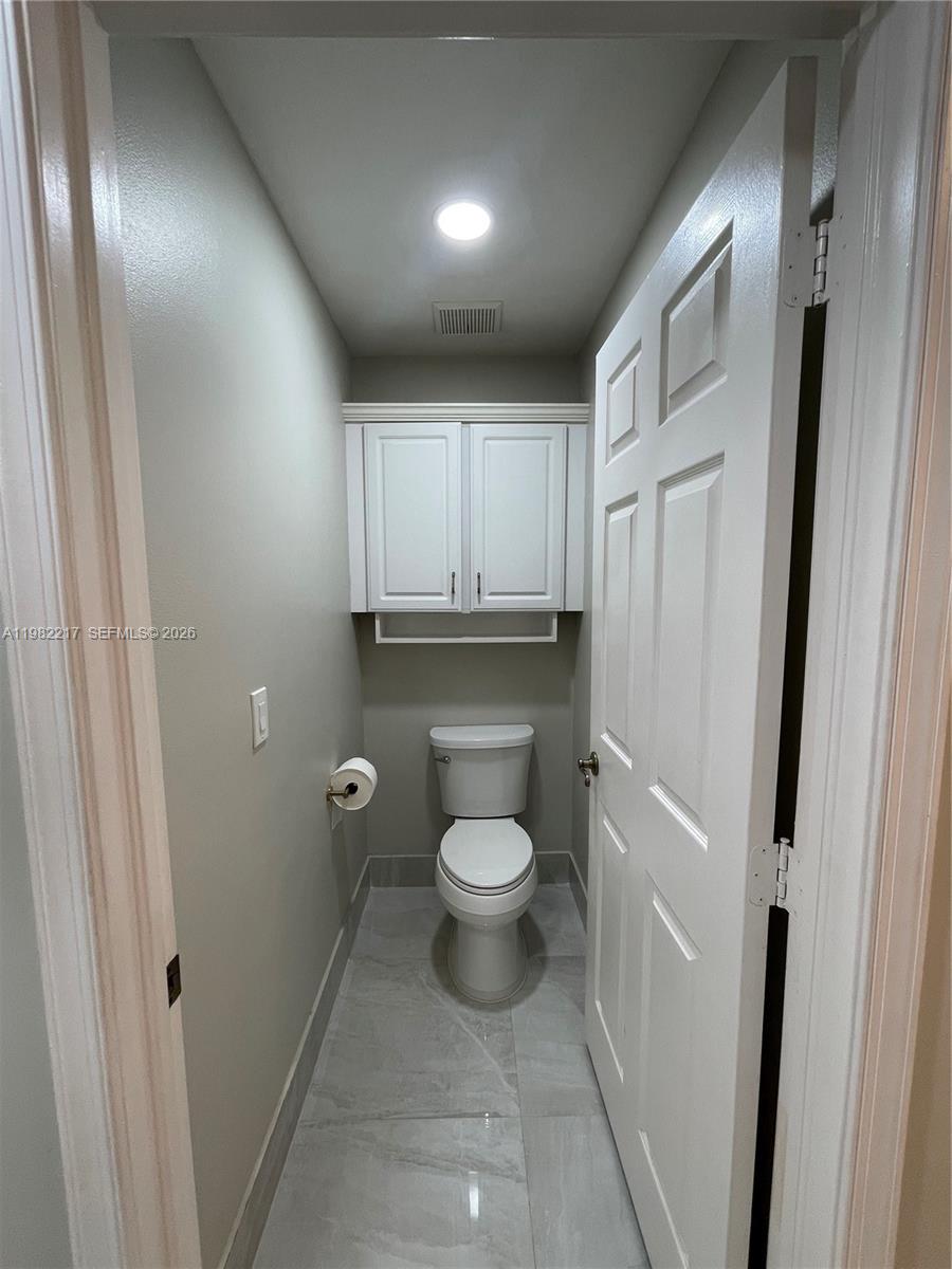 5544 3 / 2 1609 кв.футов $ 2026-03-13 0 Фото