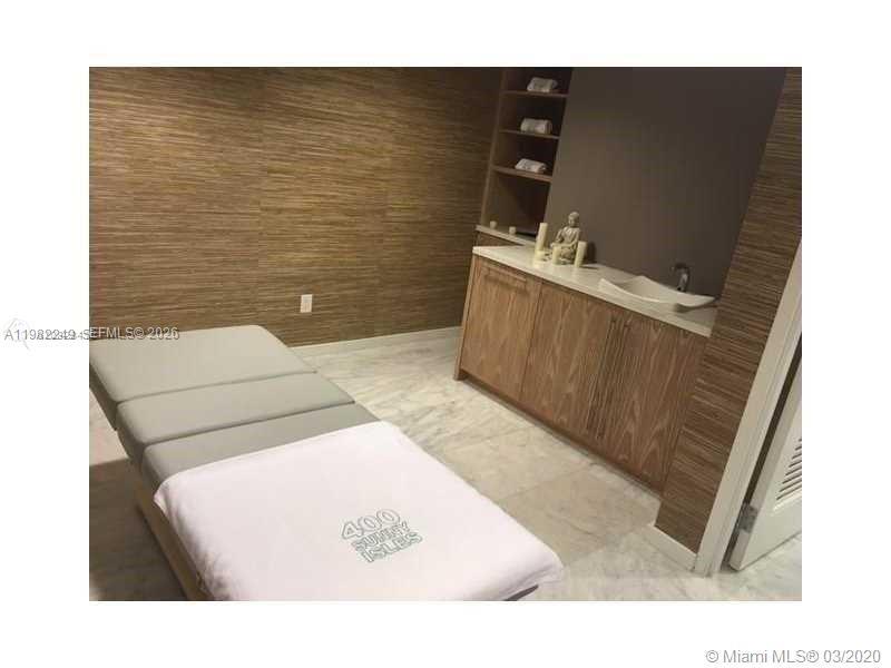 Photo of 400 Sunny Isles Blvd  #717, Sunny Isles Beach, Florida, 33160 - Massage Room