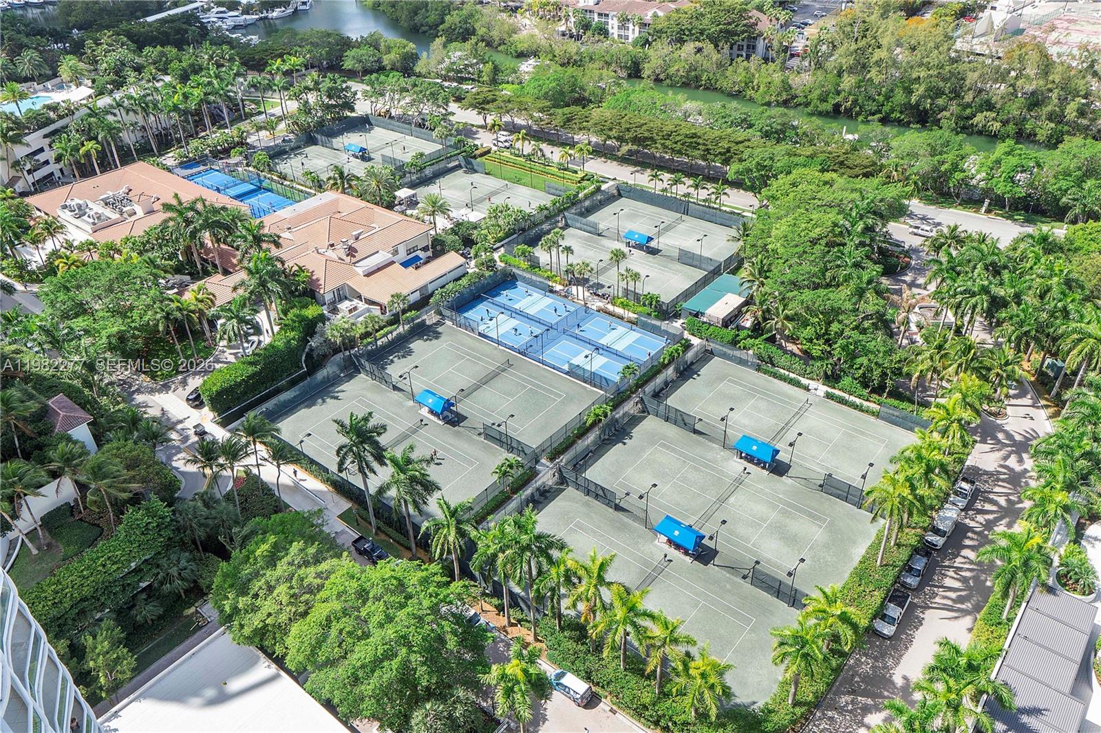 2609 3 / 4 2730 sq. ft. $ 2026-03-13 0 foto