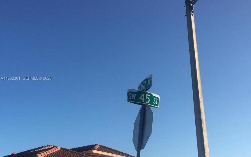 See details / sq. ft. $ 2026-03-13 0 Photo