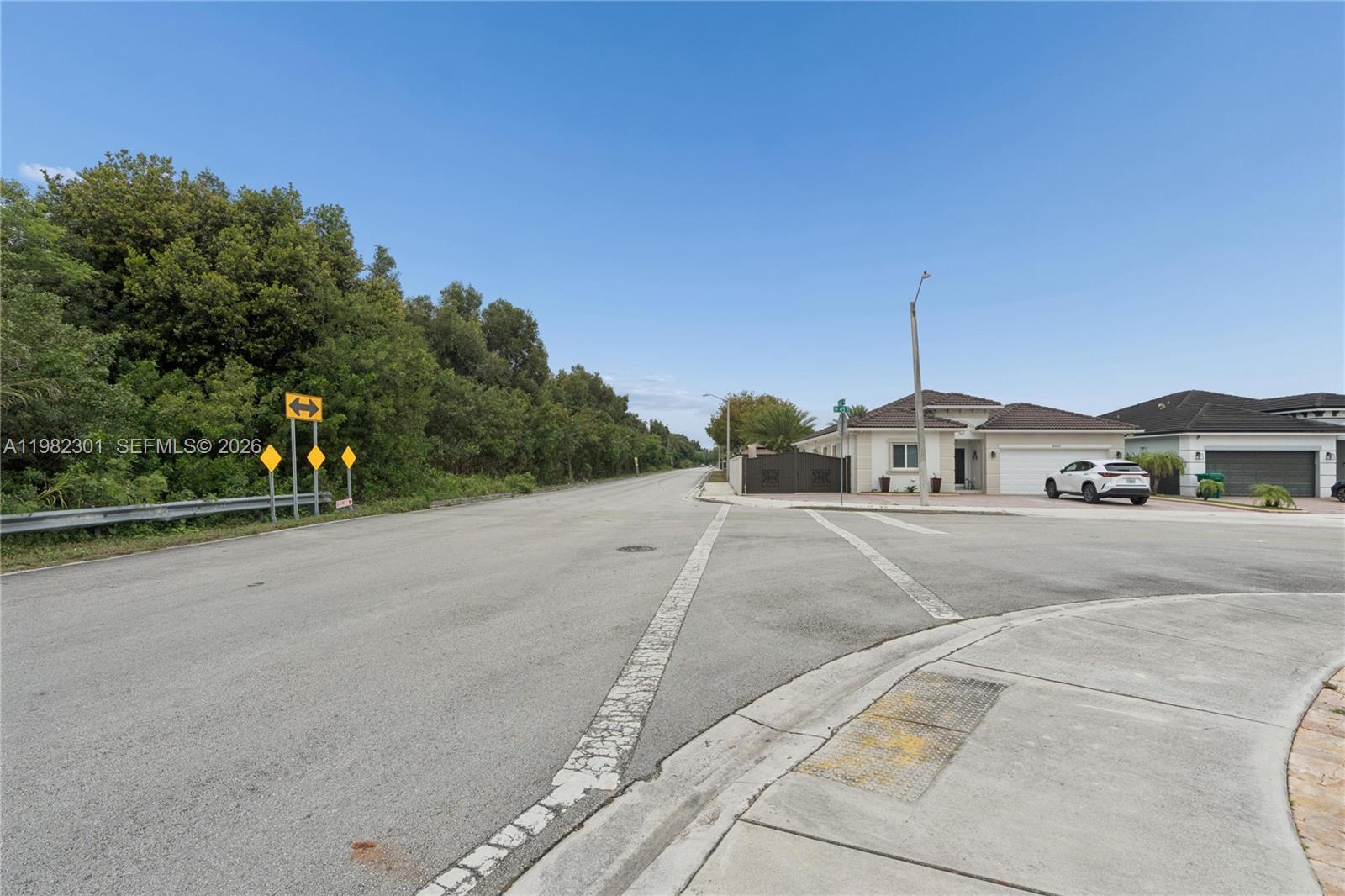 See details / sq. ft. $ 2026-03-13 0 Photo