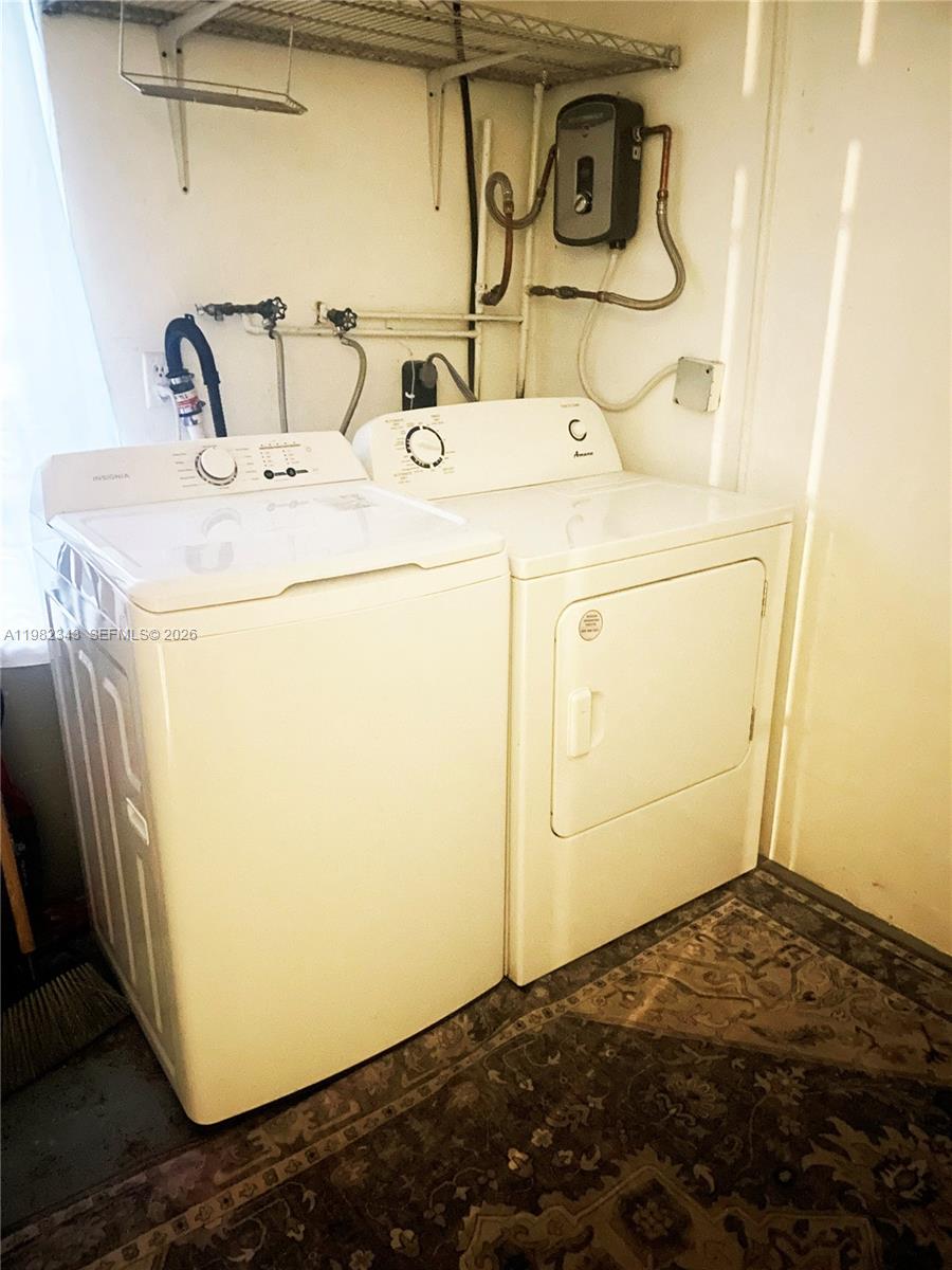   /  1990 кв.футов $ 2026-03-13 0 Фото