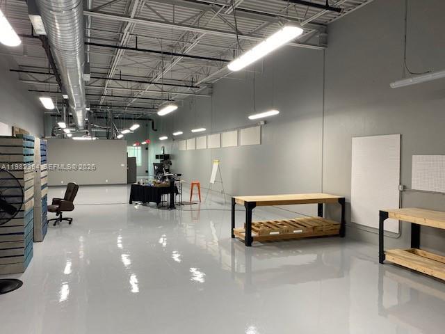 Подробнее 102 / кв.футов $ 2026-03-13 0 Фото