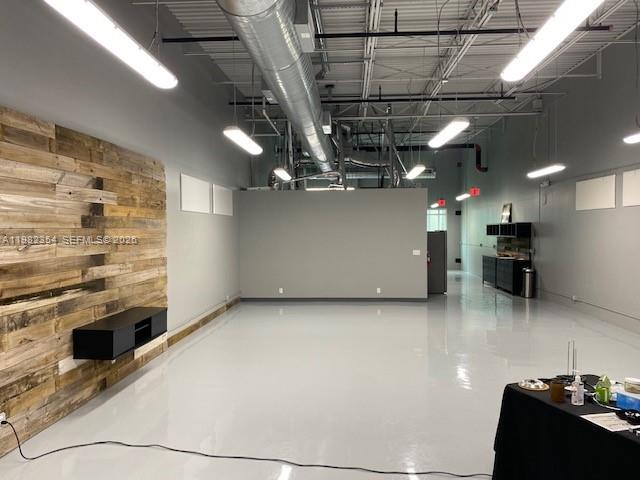 Подробнее 102 / кв.футов $ 2026-03-13 0 Фото