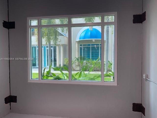 Подробнее 102 / кв.футов $ 2026-03-13 0 Фото