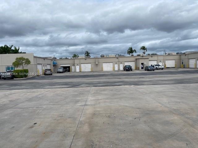 Подробнее 102 / кв.футов $ 2026-03-13 0 Фото