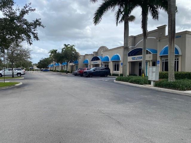 Подробнее 102 / кв.футов $ 2026-03-13 0 Фото