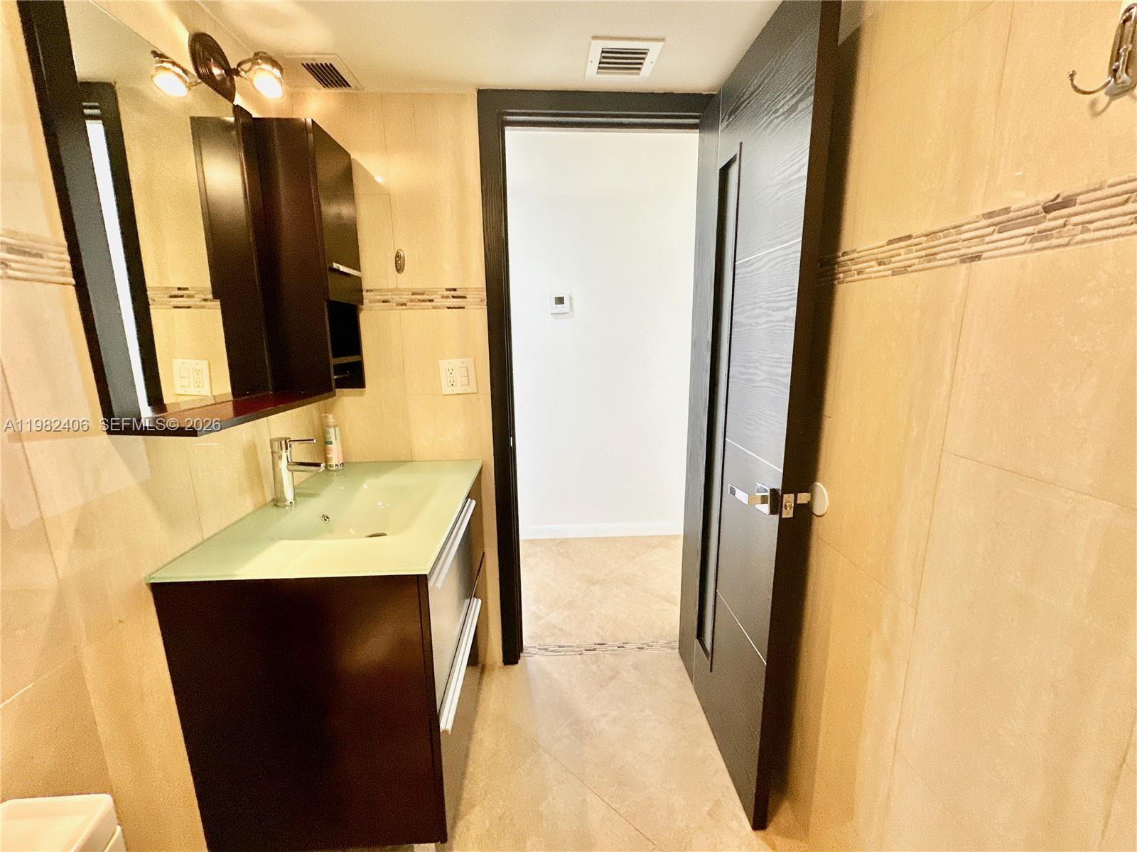 Photo of 3180 Ocean Dr  #401, Hallandale Beach, Florida, 33009 - 