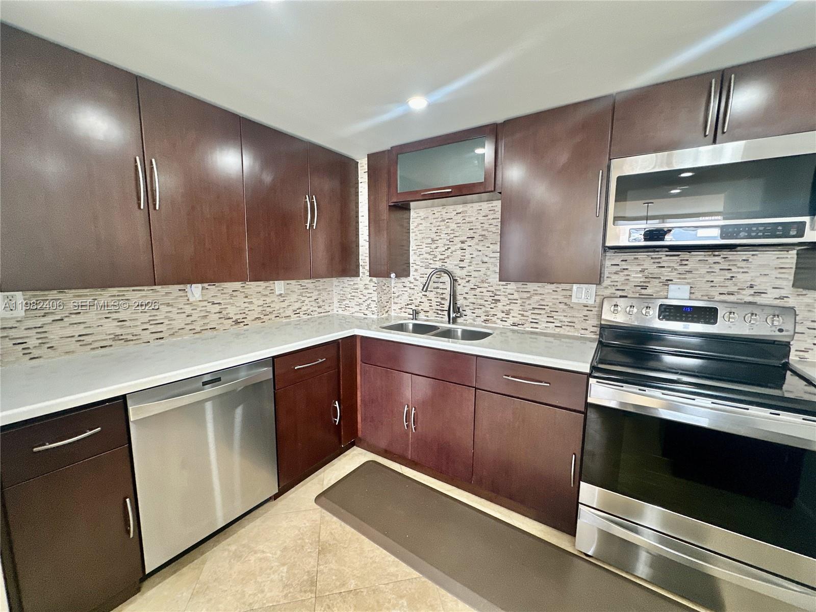 Photo of 3180 Ocean Dr  #401, Hallandale Beach, Florida, 33009 - 