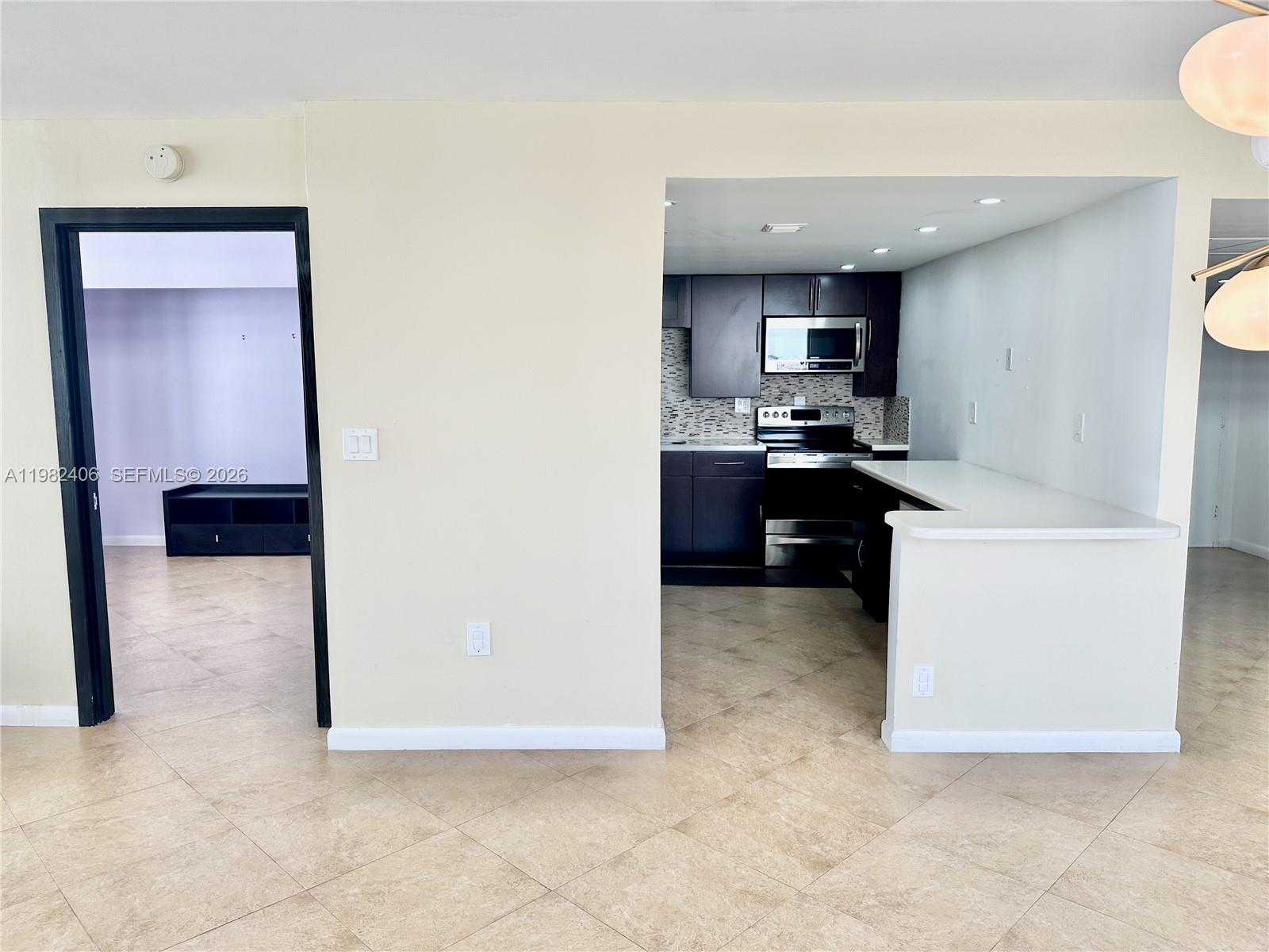 Photo of 3180 Ocean Dr  #401, Hallandale Beach, Florida, 33009 - 
