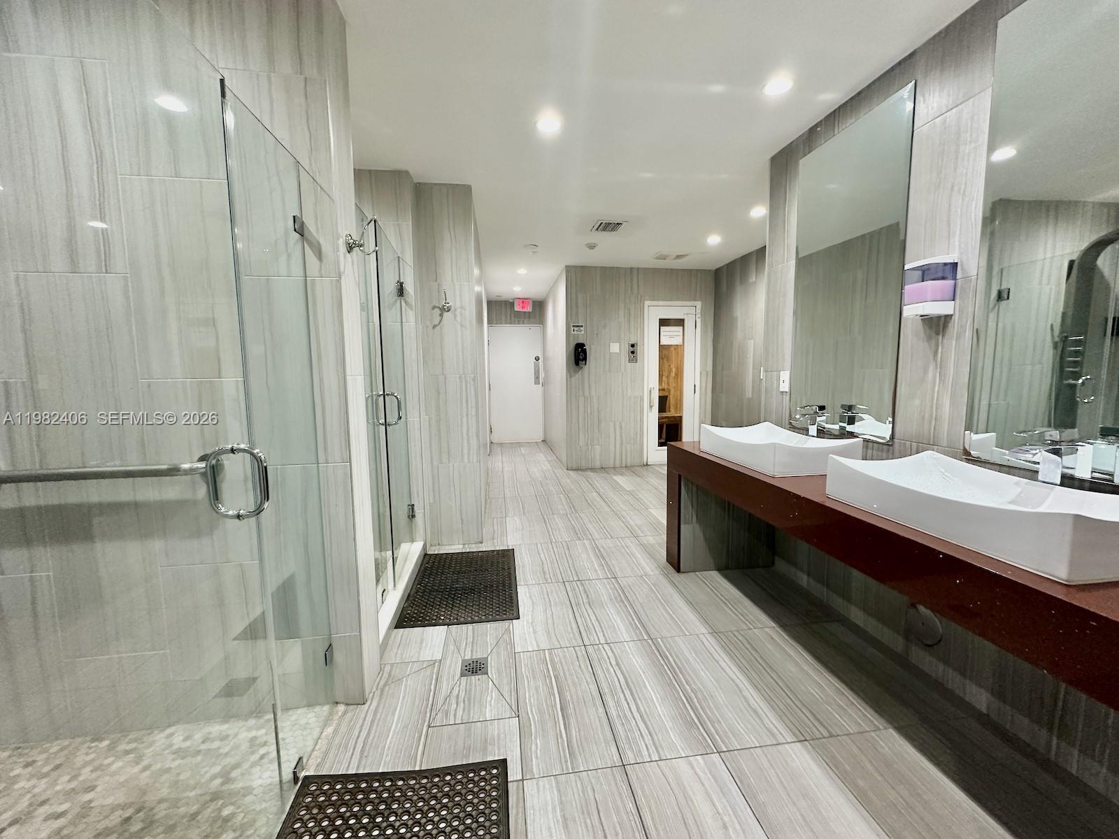 Photo of 3180 Ocean Dr  #401, Hallandale Beach, Florida, 33009 - 