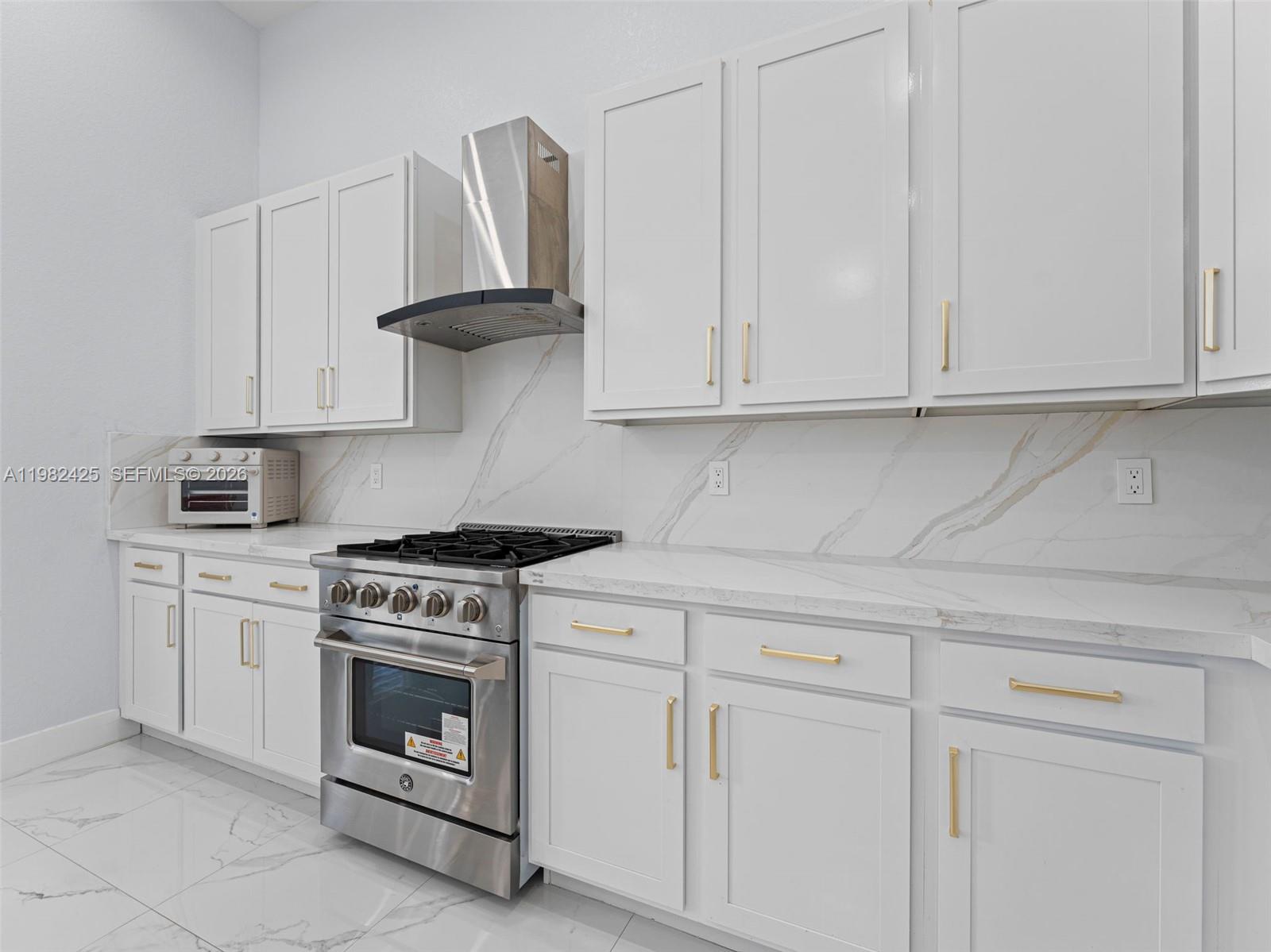 14478 4 / 4 2776 sq. ft. $ 2026-03-13 0 Photo