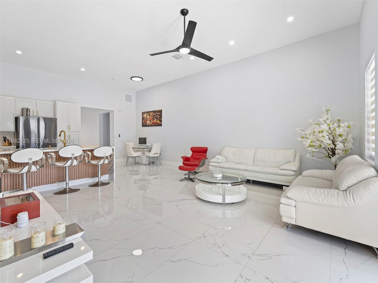 14478 4 / 4 2776 sq. ft. $ 2026-03-13 0 Photo