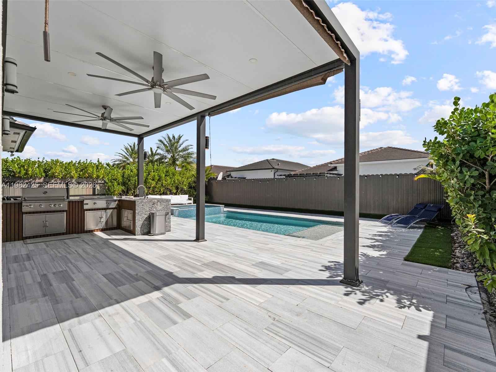 14478 4 / 4 2776 sq. ft. $ 2026-03-13 0 Photo