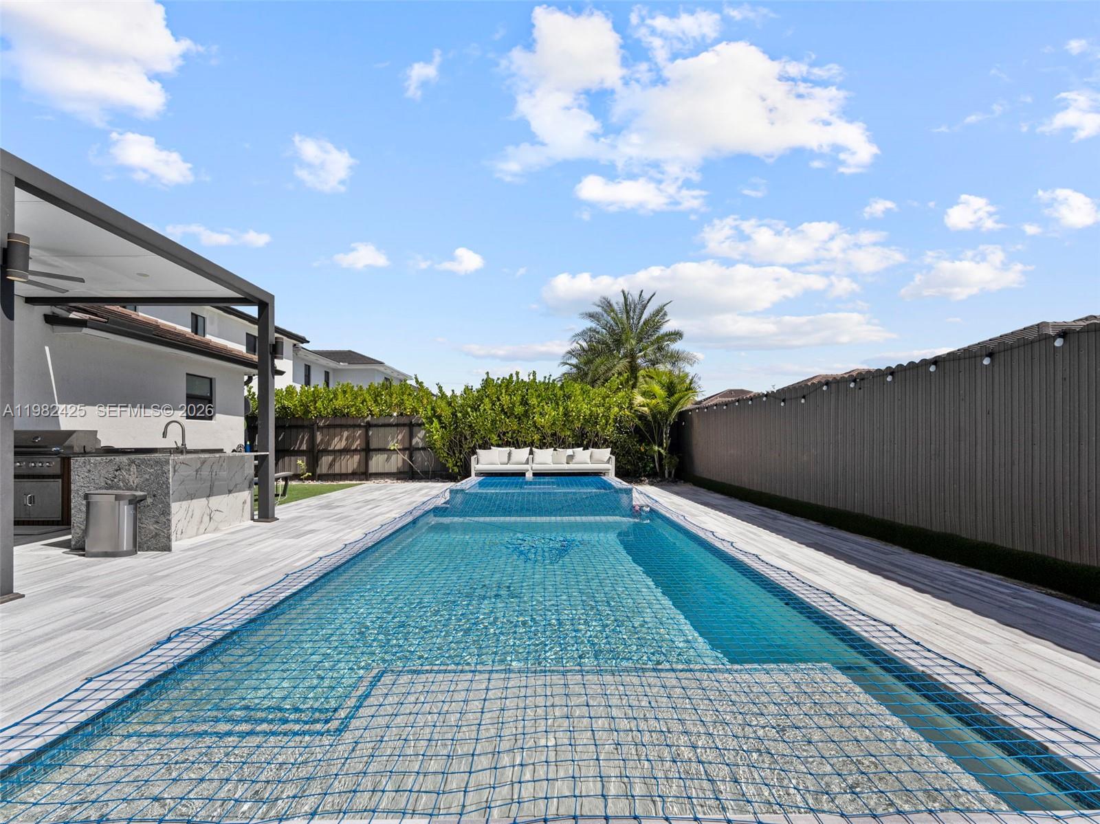 14478 4 / 4 2776 sq. ft. $ 2026-03-13 0 Photo