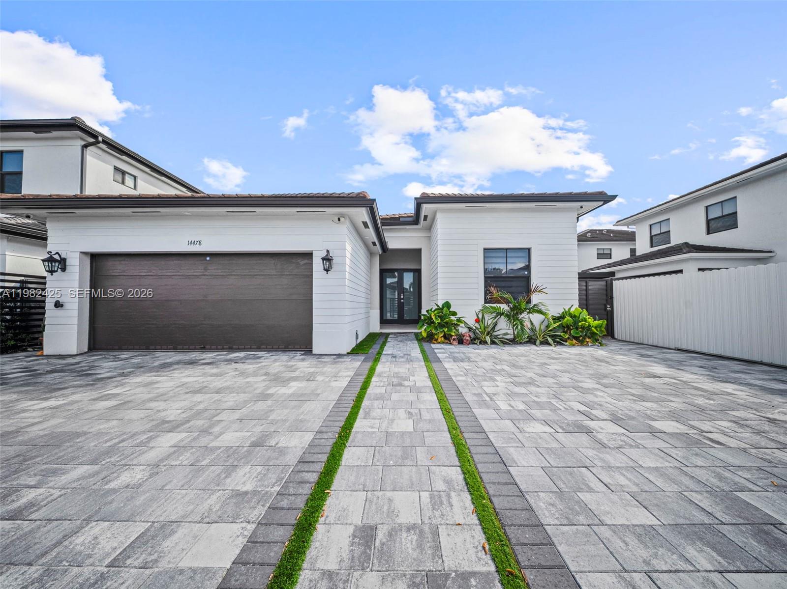 14478 4 / 4 2776 sq. ft. $ 2026-03-13 0 Photo