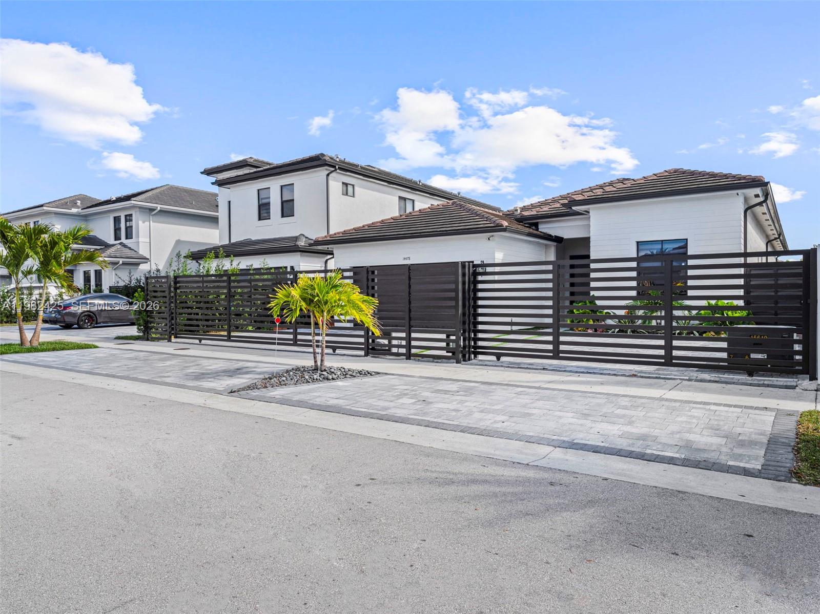 14478 4 / 4 2776 sq. ft. $ 2026-03-13 0 Photo