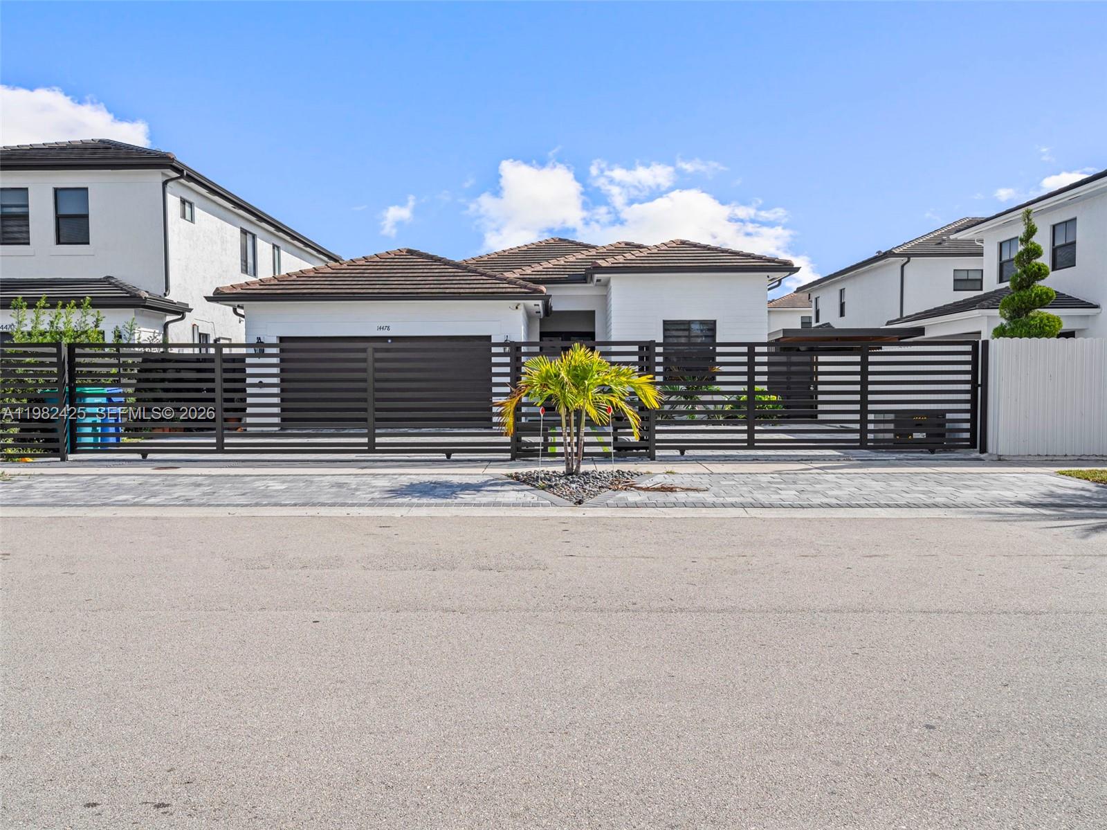 14478 4 / 4 2776 sq. ft. $ 2026-03-13 0 Photo