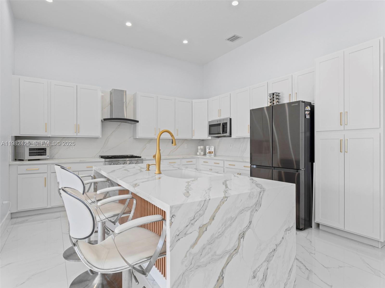 14478 4 / 4 2776 sq. ft. $ 2026-03-13 0 Photo