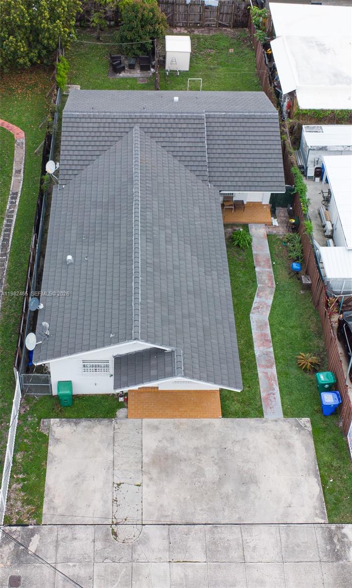   /   кв.футов $ 2026-03-13 0 Фото