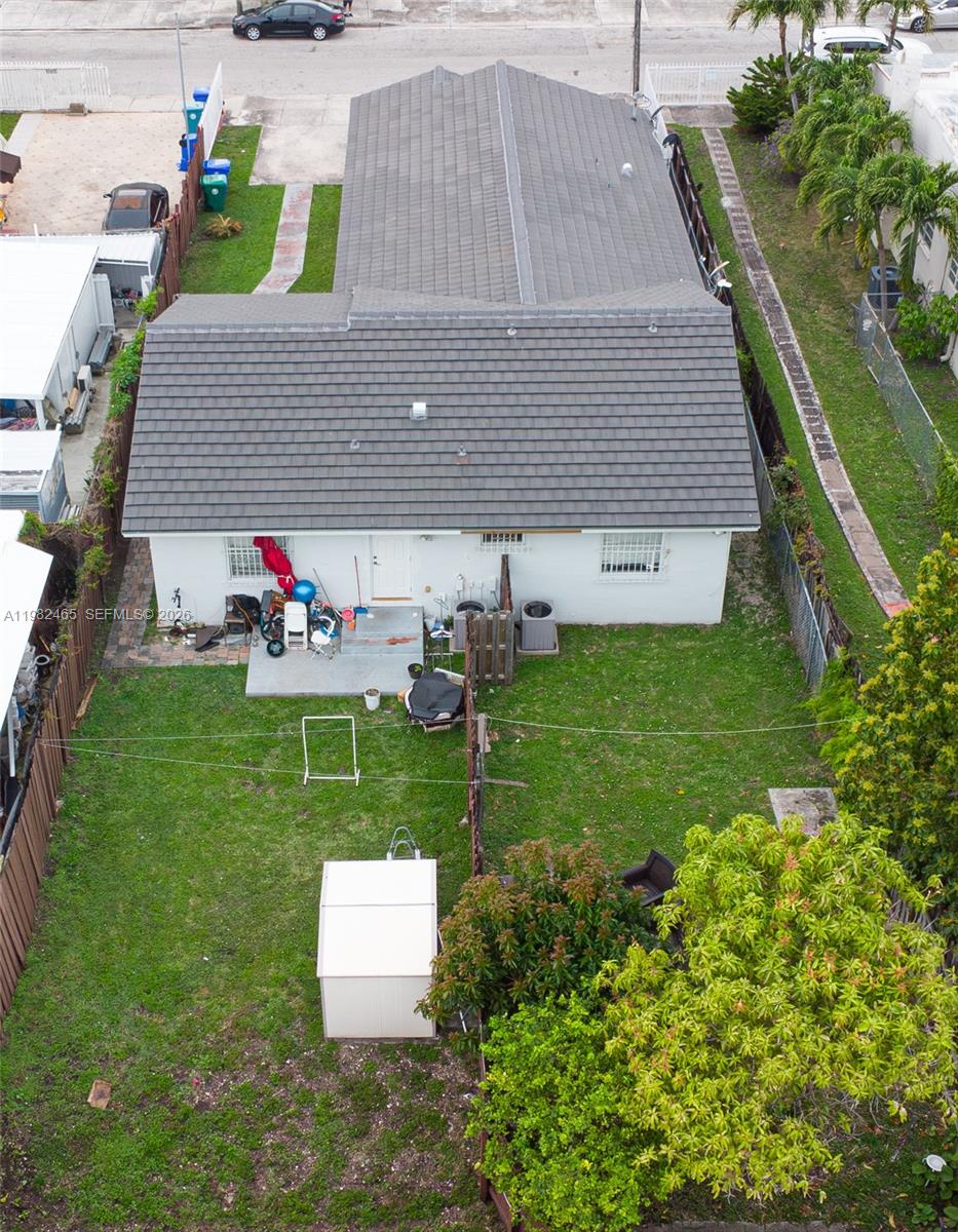   /   кв.футов $ 2026-03-13 0 Фото