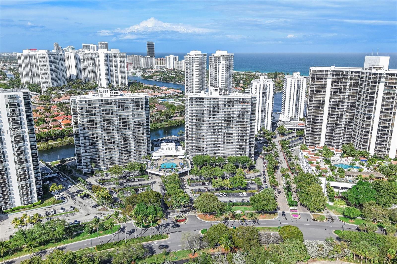 Photo of 3731 Country Club Dr  #521, Aventura, Florida, 33180 - 