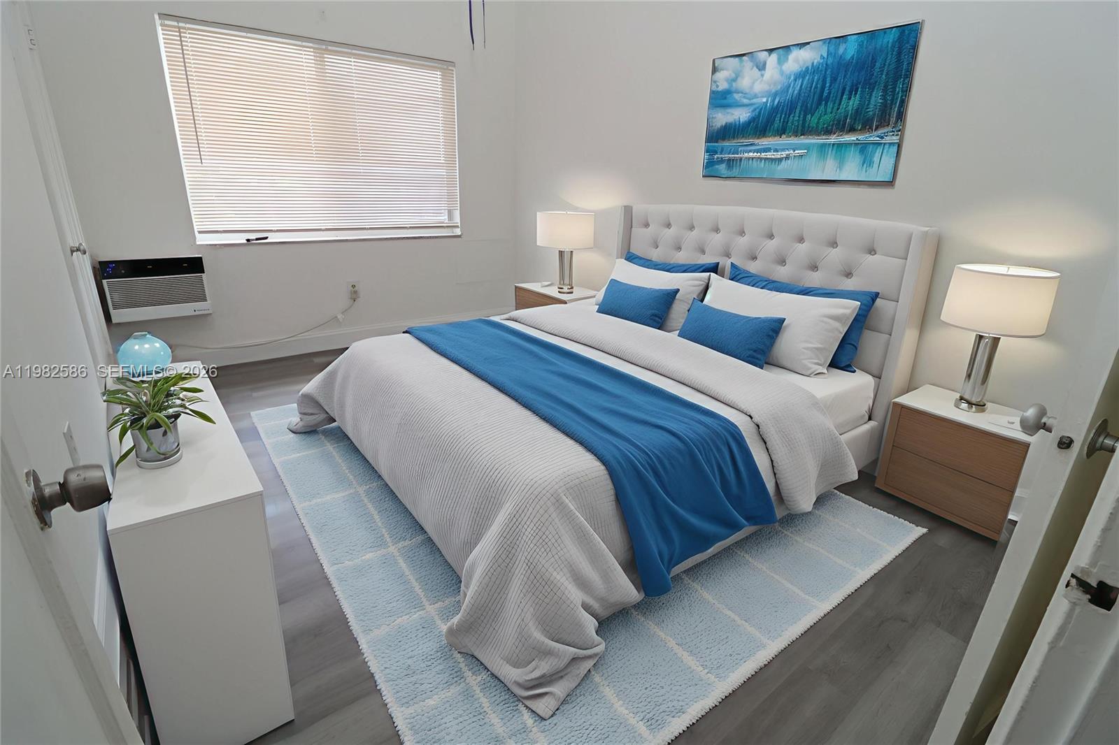   /   кв.футов $ 2026-03-13 0 Фото