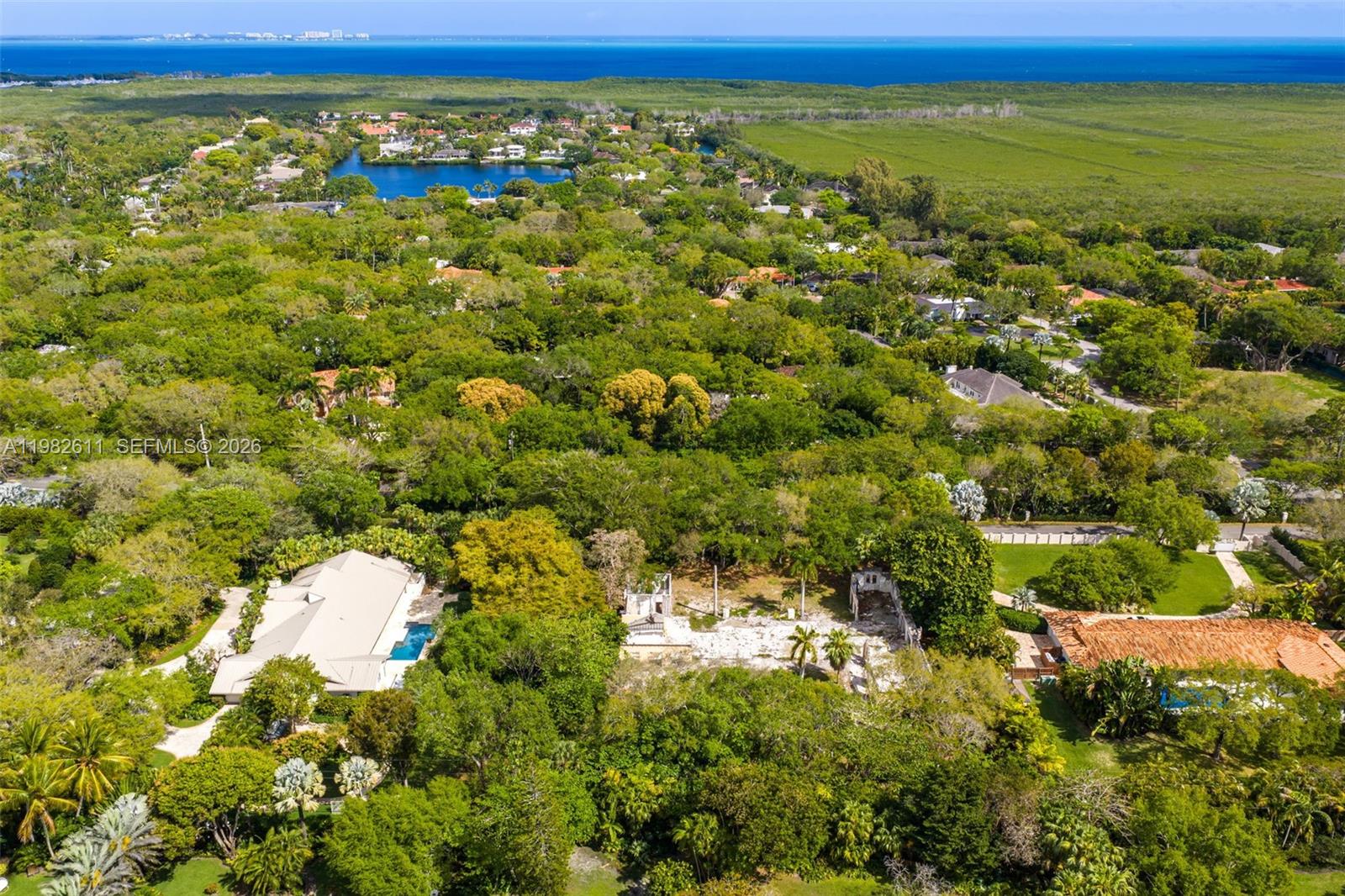   /   кв.футов $ 2026-03-13 0 Фото