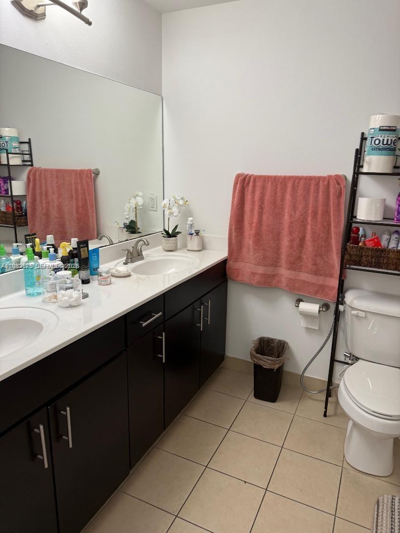 Подробнее 424 3 / 3 1777 кв.футов $ 2026-03-13 0 Фото