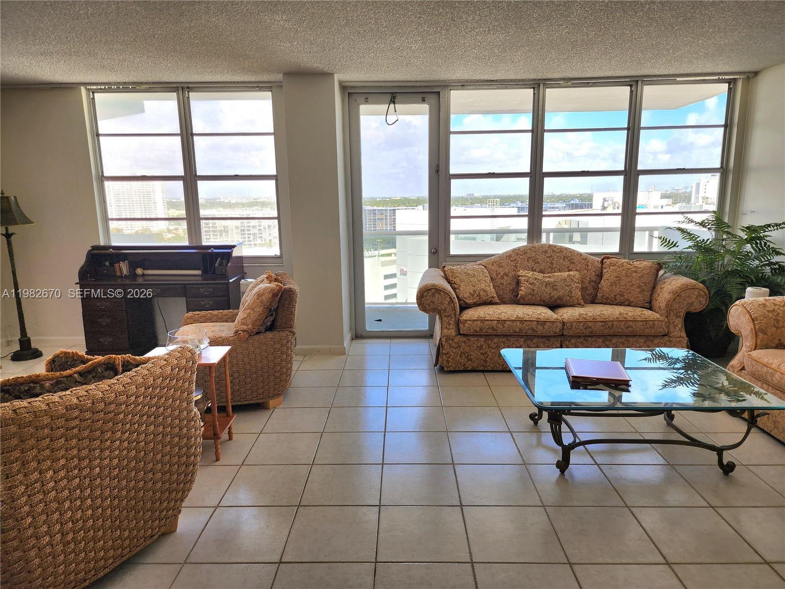 Photo of 3725 Ocean Dr  #1619, Hollywood, Florida, 33019 - 