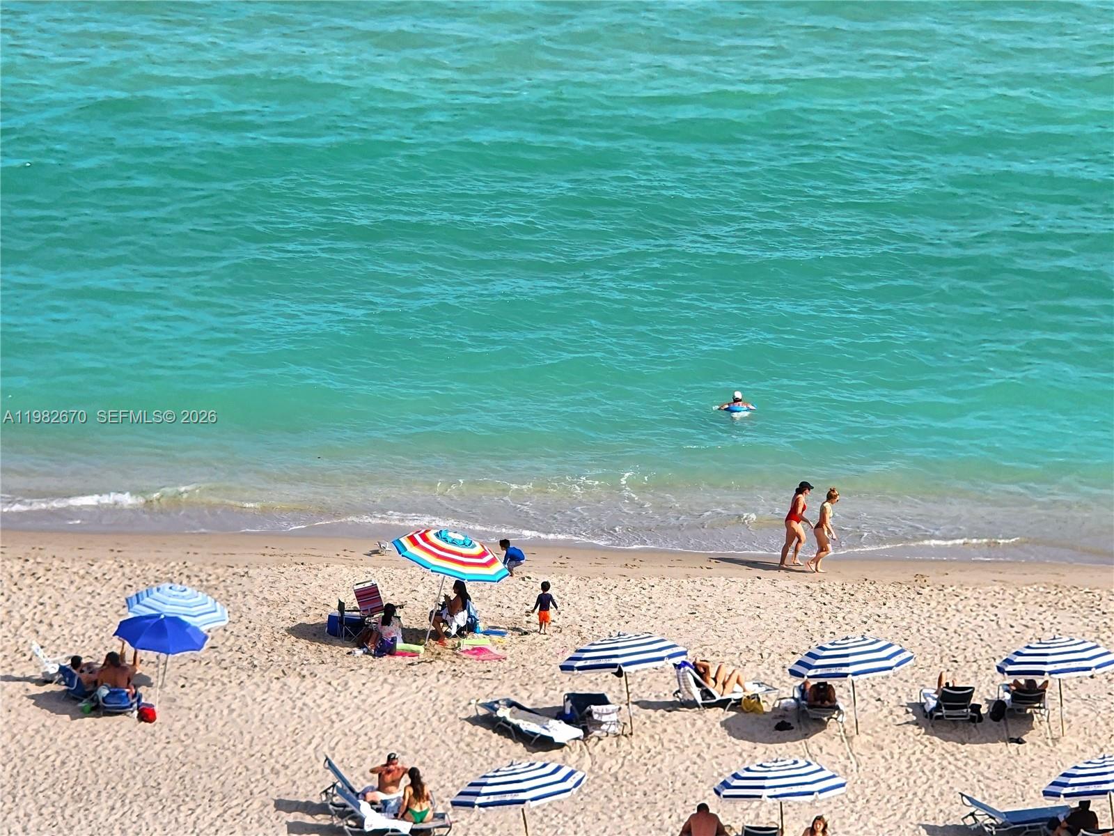 Photo of 3725 Ocean Dr  #1619, Hollywood, Florida, 33019 - 