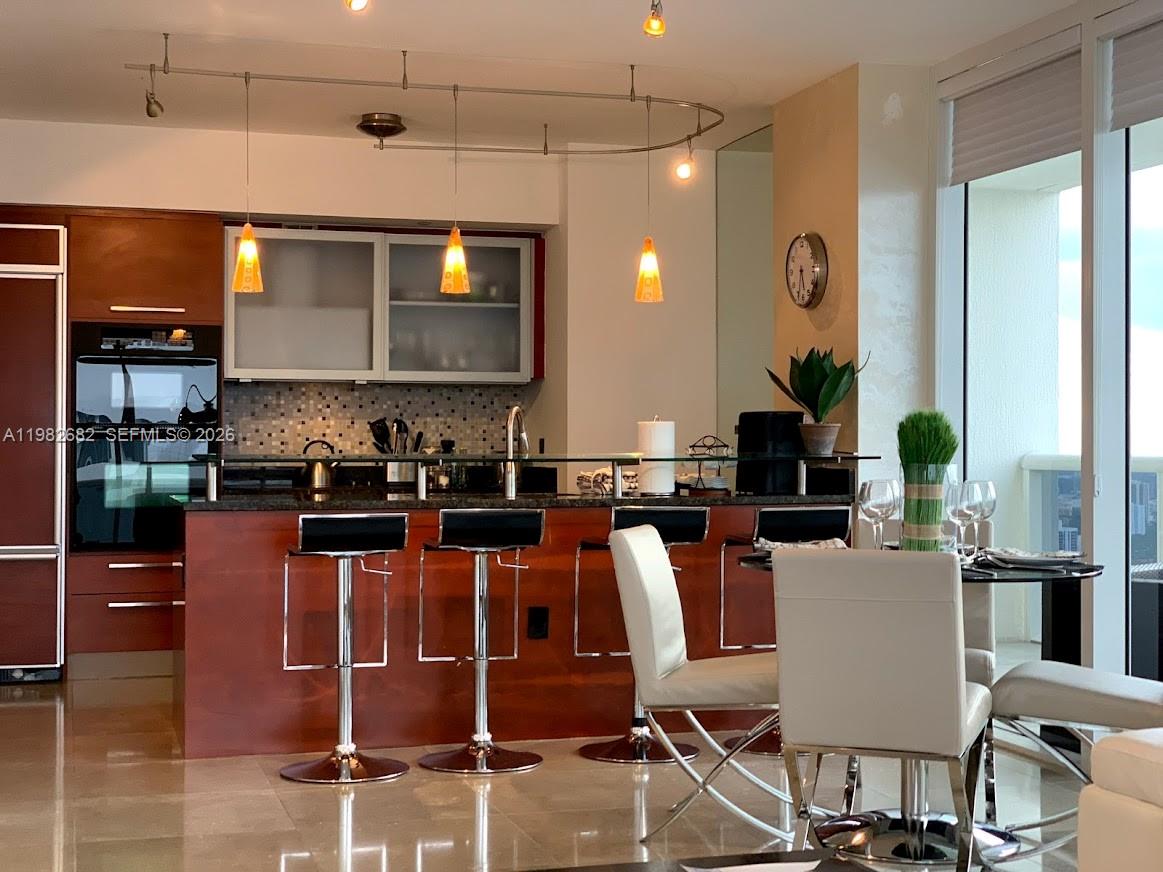 4608 2 / 2 1458 sq. ft. $ 2026-04-10 0 foto