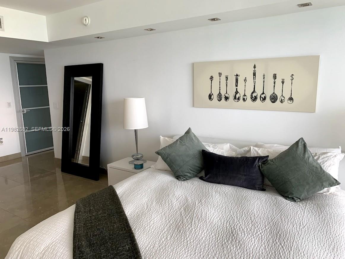 4608 2 / 2 1458 sq. ft. $ 2026-04-10 0 foto