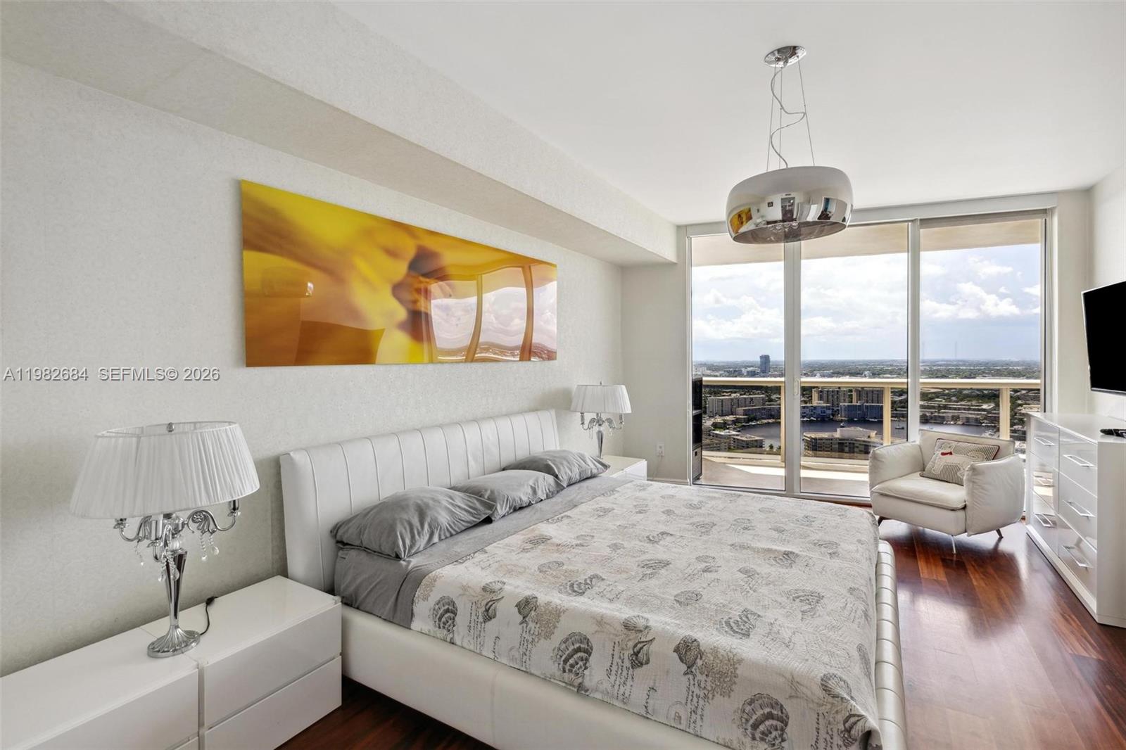 3606 2 / 1 1086 sq. ft. $ 2026-05-06 0 foto