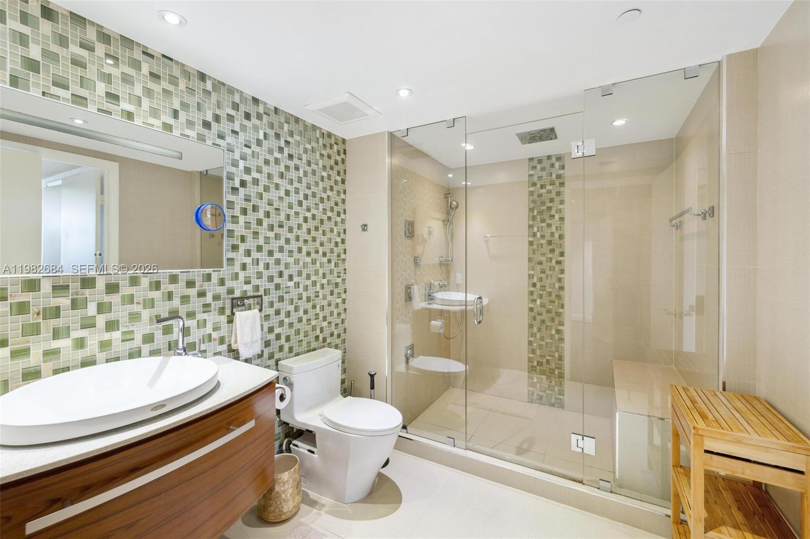 3606 2 / 1 1086 sq. ft. $ 2026-05-06 0 foto