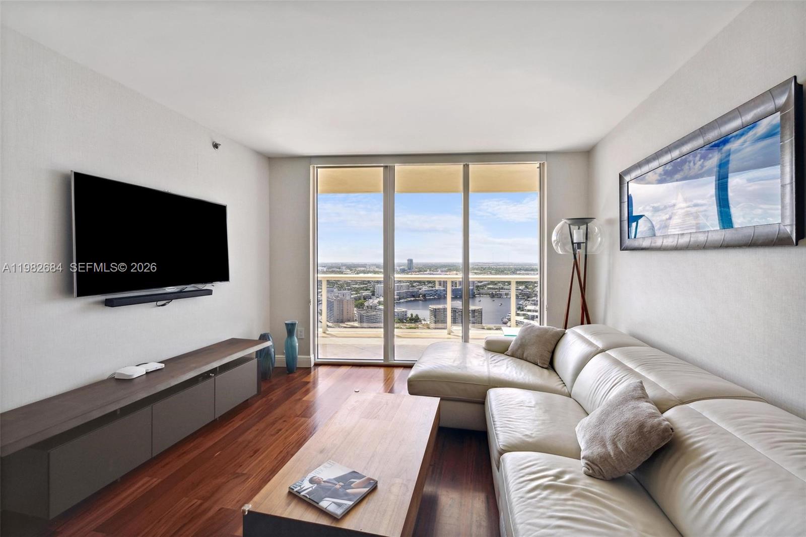 3606 2 / 1 1086 sq. ft. $ 2026-05-06 0 foto