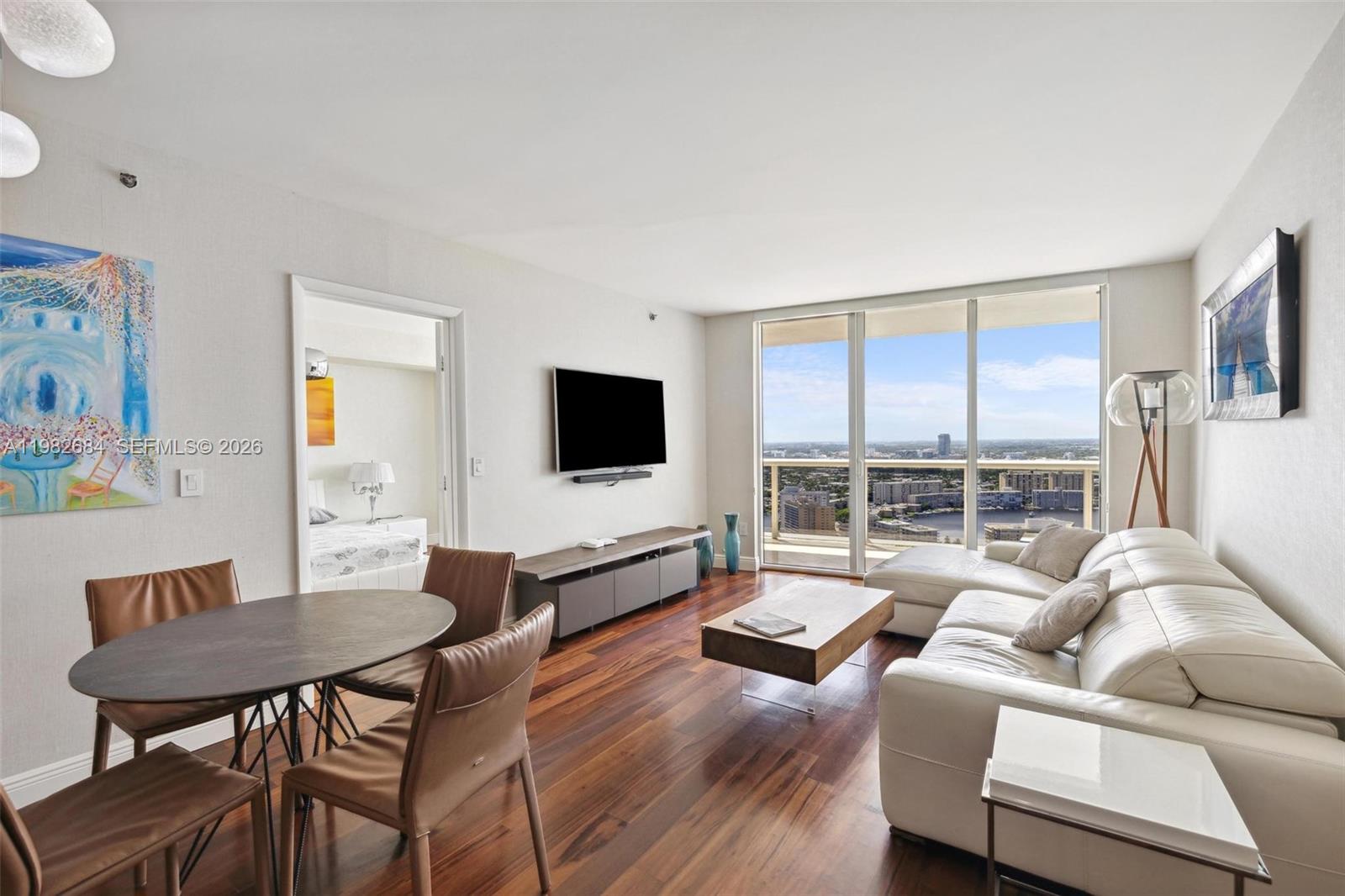 3606 2 / 1 1086 sq. ft. $ 2026-05-06 0 foto