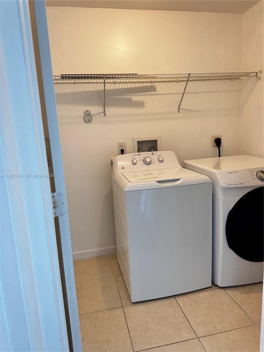 Photo of 3340 190th St  #1507, Aventura, Florida, 33180 - 