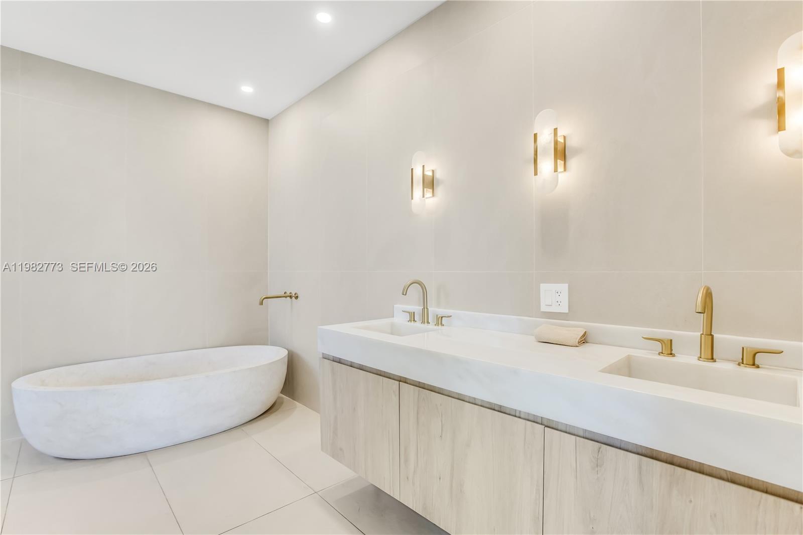 Photo of 1865 Ocean Dr #21C, Hallandale Beach, Florida, 33009 -