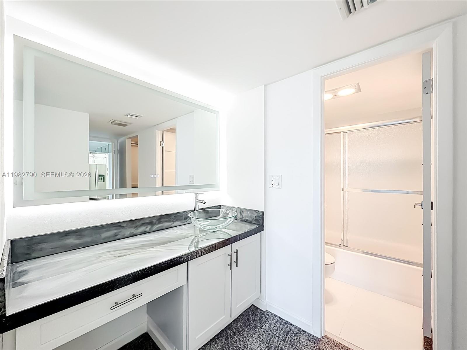 Photo of 20301 Country Club Dr  #2428, Aventura, Florida, 33180 - 