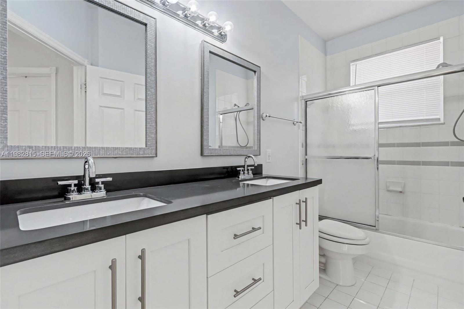 Photo of 1560 Seagrape Way (1560), Hollywood, Florida, 33019 -