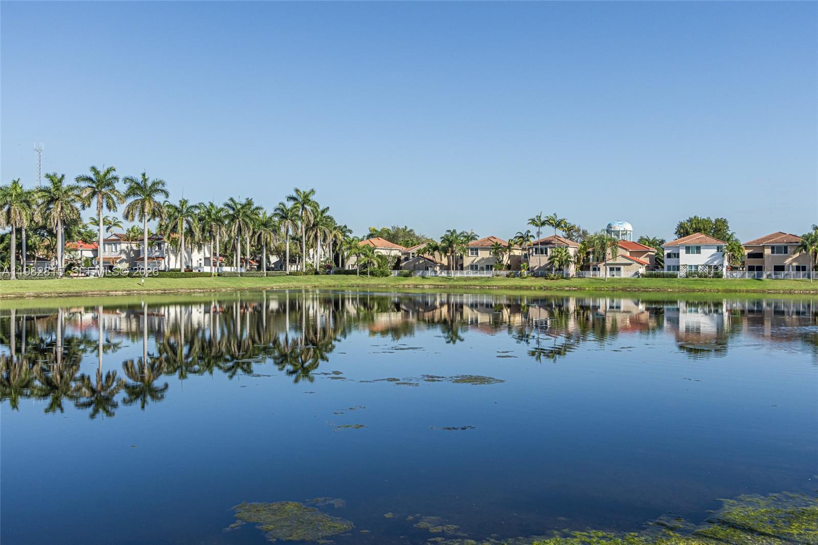 Photo of 1560 Seagrape Way (1560), Hollywood, Florida, 33019 -