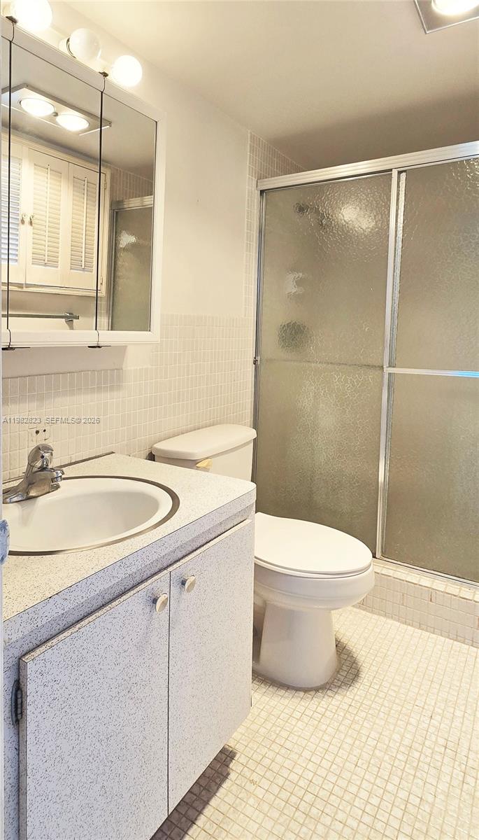 Подробнее 302 2 / 2 кв.футов $ 2026-03-14 0 Фото