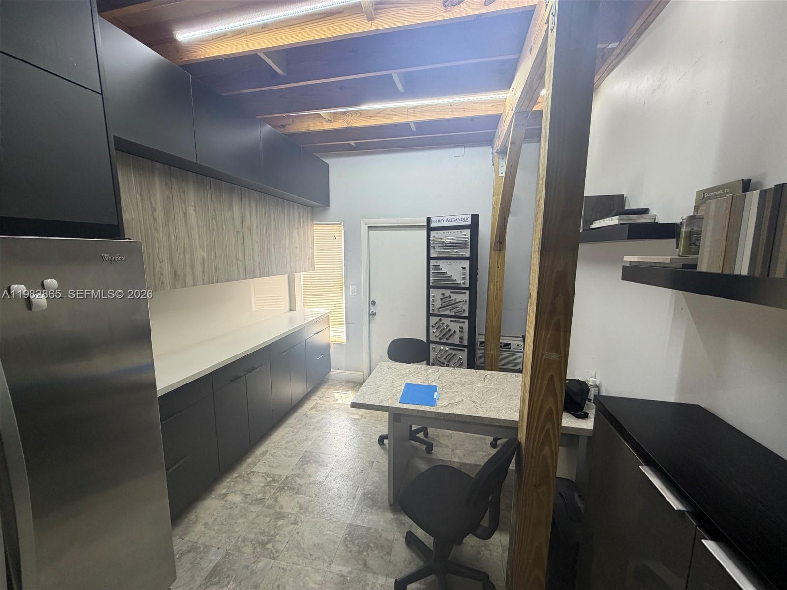 Ver detalles / sq. ft. $ 2026-03-14 0 foto