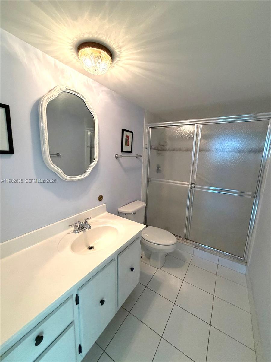 Photo of 1833 Ocean Dr  #1202, Hallandale Beach, Florida, 33009 - 