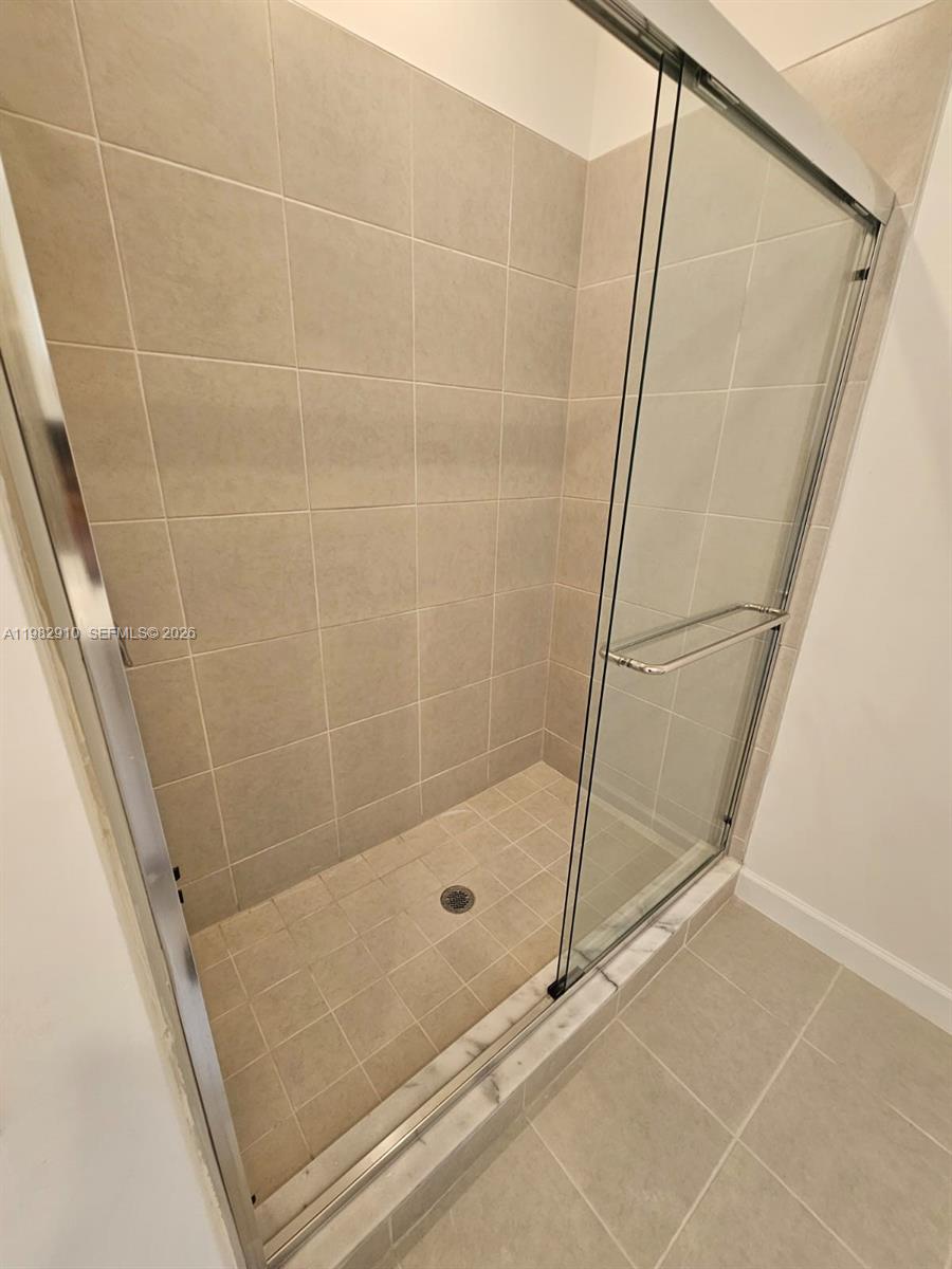 Ver detalles / 1615 sq. ft. $ 2026-03-14 0 foto