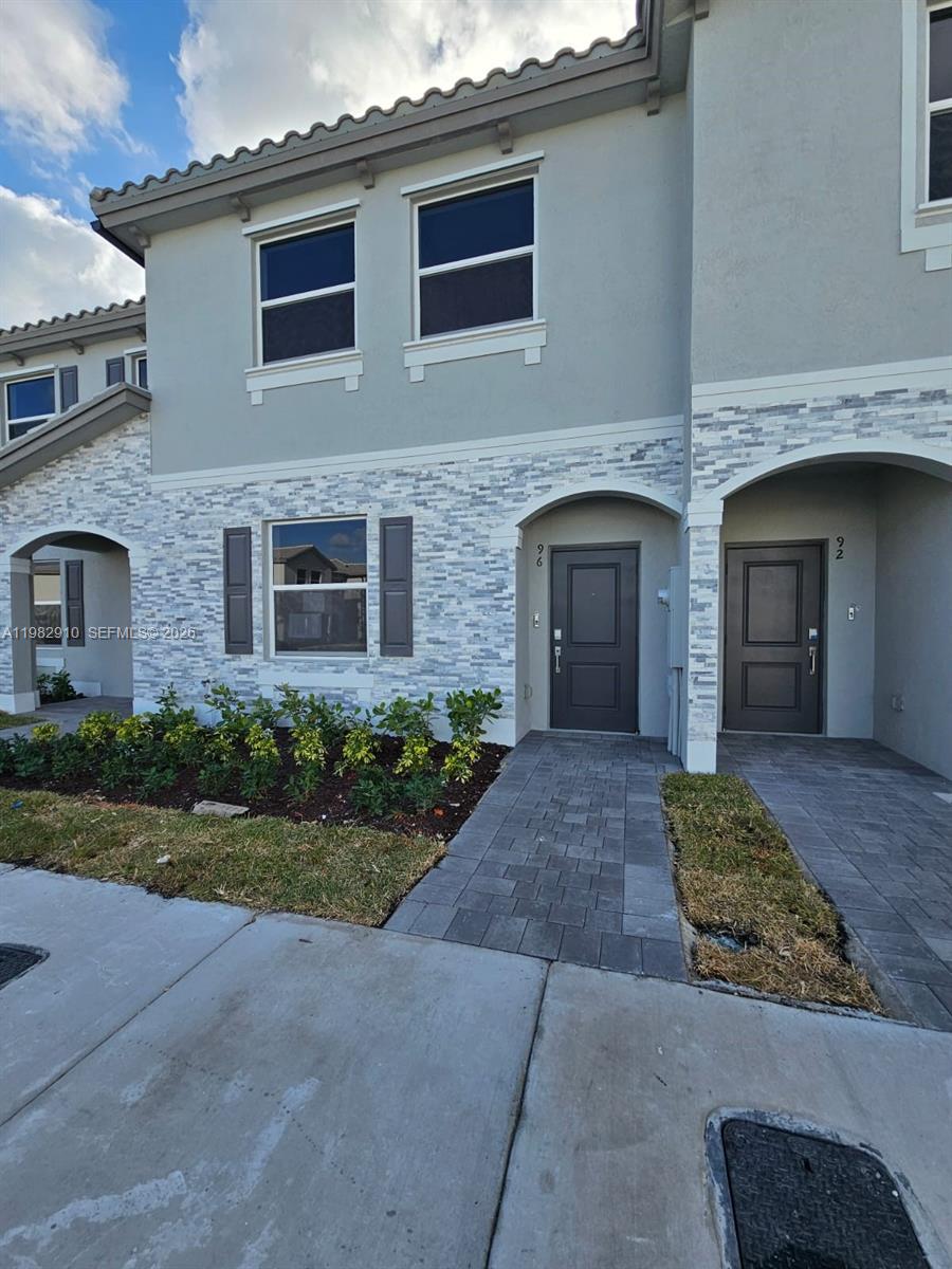 Ver detalles / 1615 sq. ft. $ 2026-03-14 0 foto