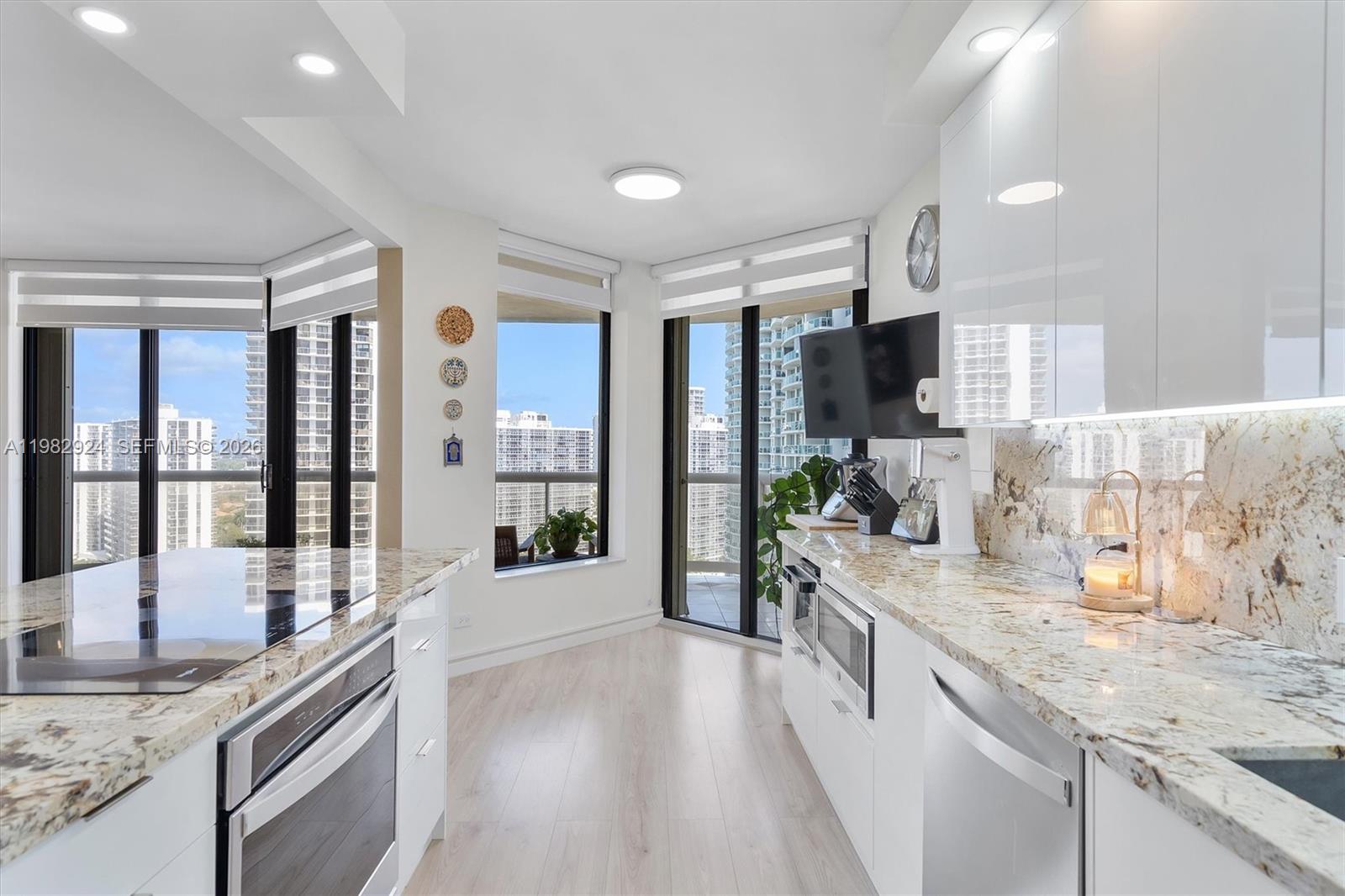 Photo of 20191 Country Club Dr  #1903, Aventura, Florida, 33180 - 