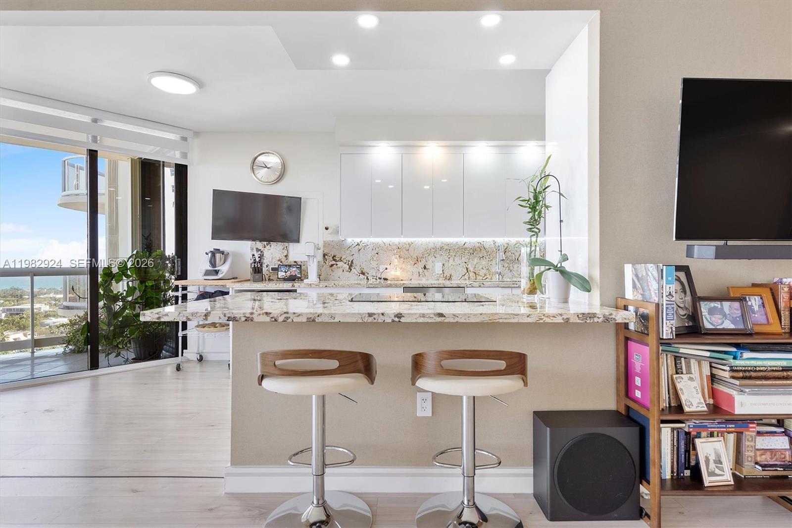 Photo of 20191 Country Club Dr  #1903, Aventura, Florida, 33180 - 