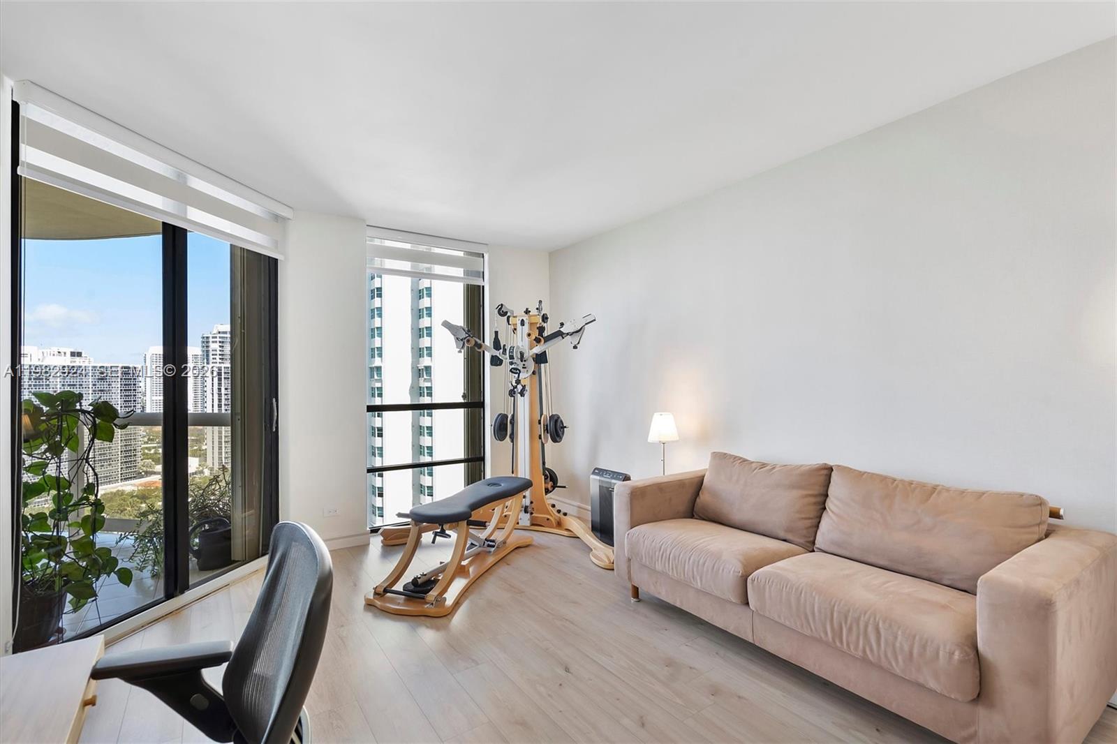 Photo of 20191 Country Club Dr  #1903, Aventura, Florida, 33180 - 